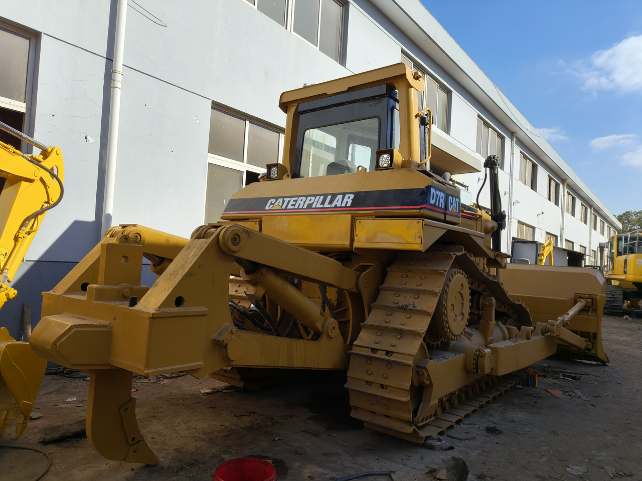 리스 CATERPILLAR D7R CAT CATERPILLAR D7R CAT : 사진 5