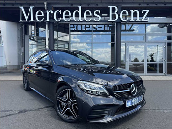 차량 MERCEDES-BENZ