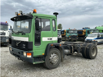 캡 새시 트럭 VOLVO FL