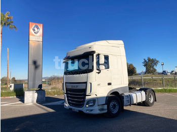 트랙터 유닛 DAF XF 460