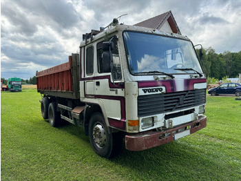 덤프트럭 VOLVO FL10