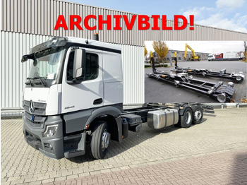 후크 리프트 트럭 MERCEDES-BENZ Actros 2548