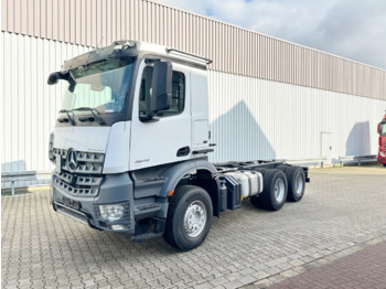 덤프트럭 MERCEDES-BENZ Arocs 2642