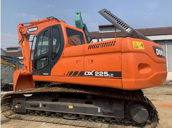 크롤러 굴삭기 DOOSAN DX225LC