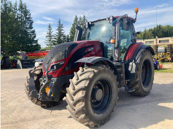 장궤형 트랙터 VALTRA T254