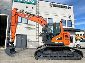 크롤러 굴삭기 DOOSAN DX140LCR-5