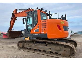 리스 Doosan DX 235 LCR-5 TILTTI 3D  Doosan DX 235 LCR-5 TILTTI 3D : 사진 1