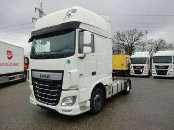 트랙터 유닛 DAF XF 106 460