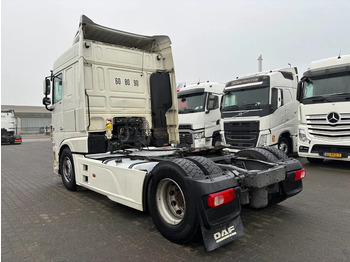 트랙터 유닛 DAF XF 510 Spacecab Retarder Euro 6 : 사진 3