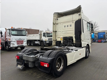 트랙터 유닛 DAF XF 510 Spacecab Retarder Euro 6 : 사진 4