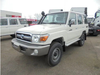 차량 TOYOTA Land Cruiser