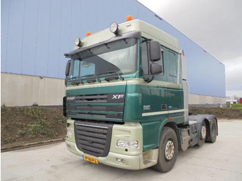 트랙터 유닛 DAF XF 105 460