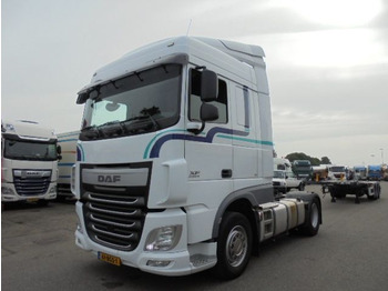 트랙터 유닛 DAF XF 440