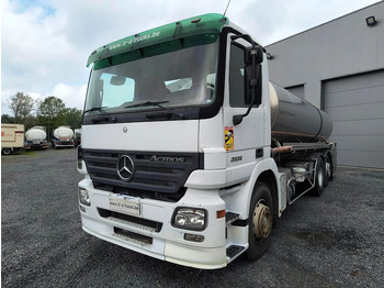 유조트럭 MERCEDES-BENZ Actros 2536