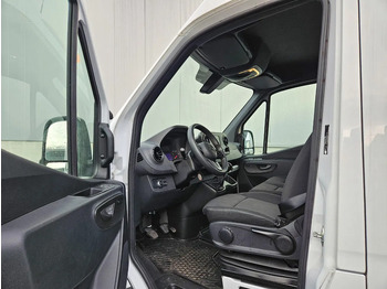 리스 Mercedes-Benz Sprinter 317 L2H2*Achteruitrijcamera*360°camera*Zetelverwarming* Mercedes-Benz Sprinter 317 L2H2*Achteruitrijcamera*360°camera*Zetelverwarming* : 사진 3