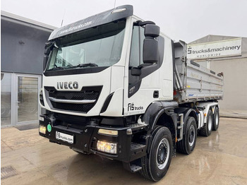 덤프트럭 IVECO Trakker