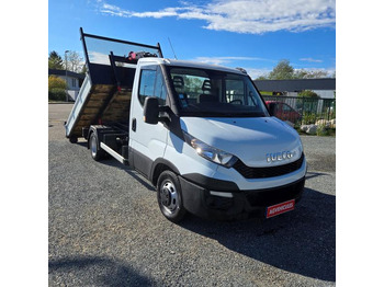 덤프 밴 Iveco Daily 35C15 : 사진 3