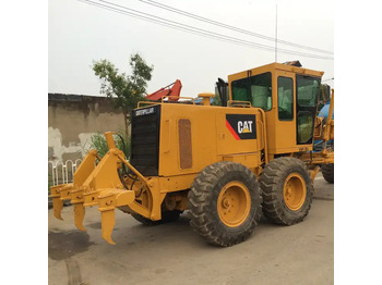 그레이더 CATERPILLAR 140H