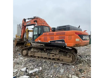 크롤러 굴삭기 DOOSAN DX520