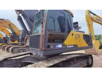 크롤러 굴삭기 VOLVO EC290