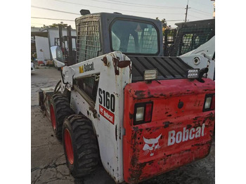 스키드 스티어 로더 BOBCAT S160