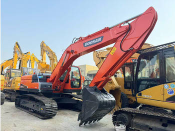 크롤러 굴삭기 DOOSAN DX225