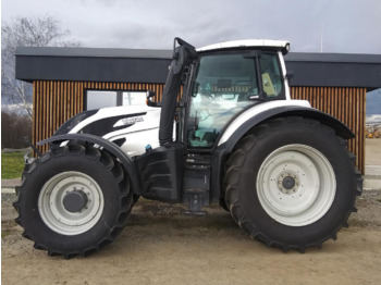 장궤형 트랙터 VALTRA T254