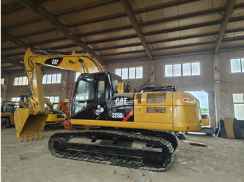 크롤러 굴삭기 CATERPILLAR 325D