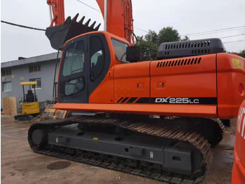 크롤러 굴삭기 DOOSAN DX225LC