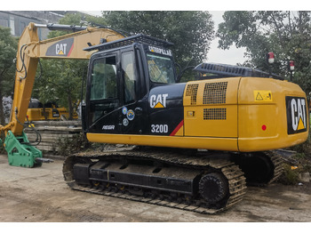 크롤러 굴삭기 CATERPILLAR 320D