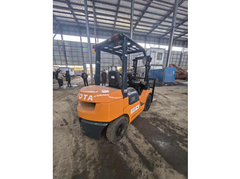 디젤 지게차 used Toyota 3ton forklift FD30, secondhand toyota FD30 forklift 3ton original Japan Used lift truck 3 ton for sale : 사진 3