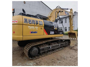 크롤러 굴삭기 CATERPILLAR 325D