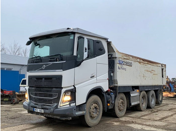 덤프트럭 VOLVO FMX 540