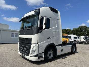 트랙터 유닛 VOLVO FH13 500