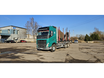 목재 트럭, 크레인 트럭 운반 물 목재 VOLVO FH : 사진 5