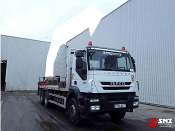 드롭사이드/ 플랫베드 트럭 IVECO Trakker