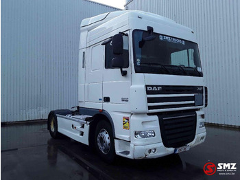 트랙터 유닛 DAF XF 105 460