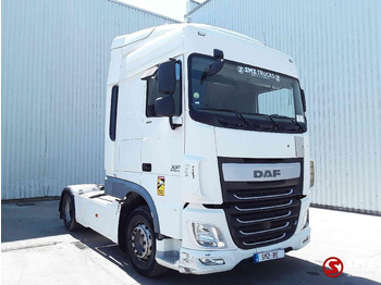 트랙터 유닛 DAF XF 460