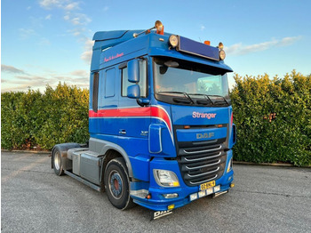 트랙터 유닛 DAF XF 460