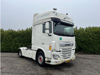 트랙터 유닛 DAF XF 530