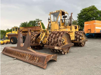 압축기 Caterpillar 825 + porte engins : 사진 3