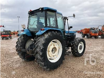 장궤형 트랙터 FORD/NEW HOLLAND 8340 : 사진 3