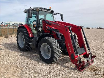 장궤형 트랙터 MASSEY FERGUSON 5S.135 Dina V6 : 사진 4