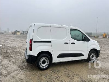 박스 트럭 OPEL COMBO CARGO 1.6D 100CV S&S L1H1 MT5 E6.1 : 사진 3