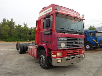 캡 새시 트럭 VOLVO F12