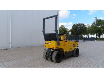 공압 롤러 Sakai TS 160-2 : 사진 2 공압 롤러 Sakai TS 160-2 : 사진 2