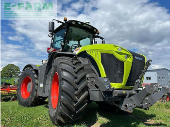 장궤형 트랙터 CLAAS Xerion