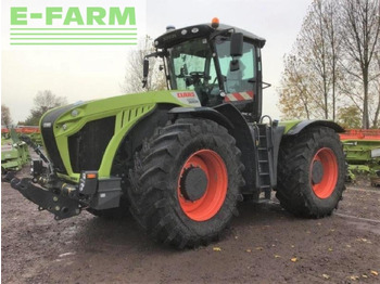 장궤형 트랙터 CLAAS Xerion