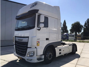 트랙터 유닛 DAF XF 460