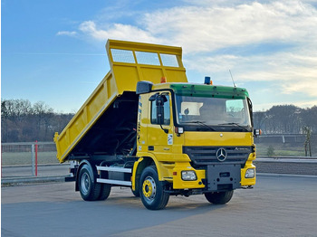 덤프트럭 MERCEDES-BENZ Actros 1832